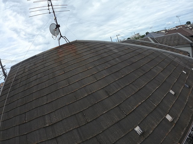 所沢市小手指にて築21年のお宅から屋根塗装工事のお問い合わせを頂き現地診断！